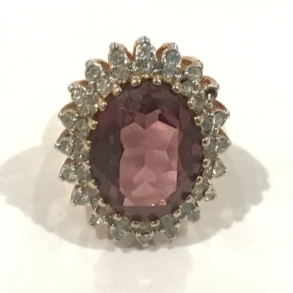 Vintage 18KT Gold Electroplated Purple & Clear Stones Ring Sz 8 MISSING A STONE - Picture 1 of 6